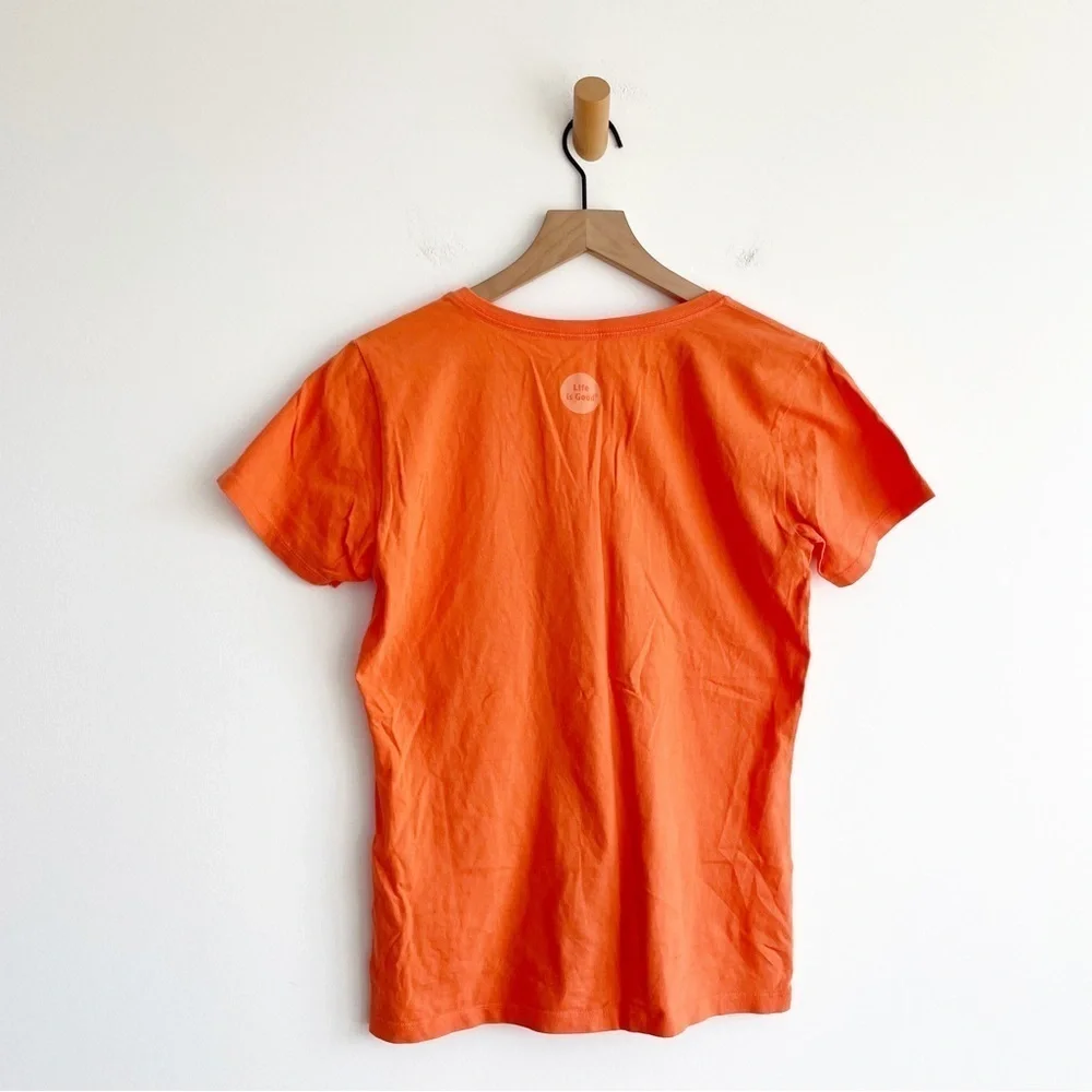 Life is Good Women's Crusher T-Shirt Classic Fit V Neck Peach Orange Size Small - Picture 2 of 6
